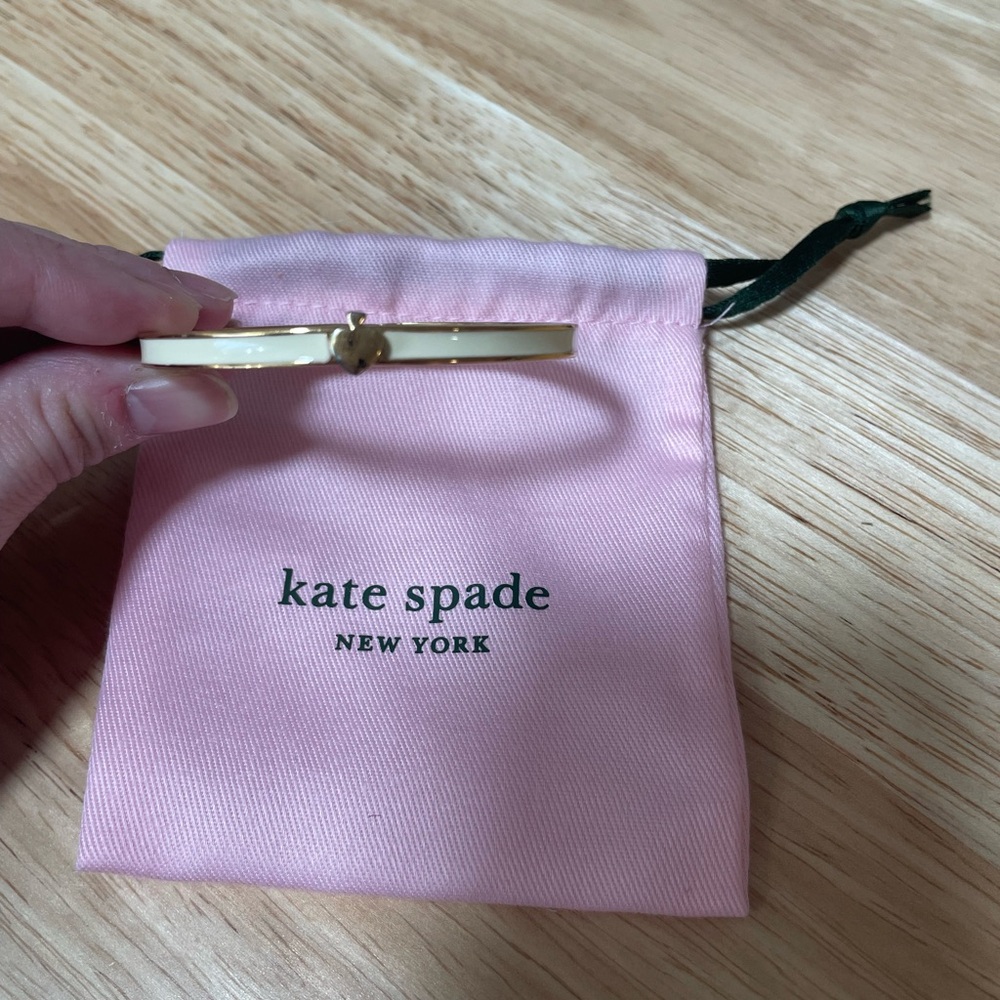 Kate Spade Ivory and Gold Spade Hinged Bangle